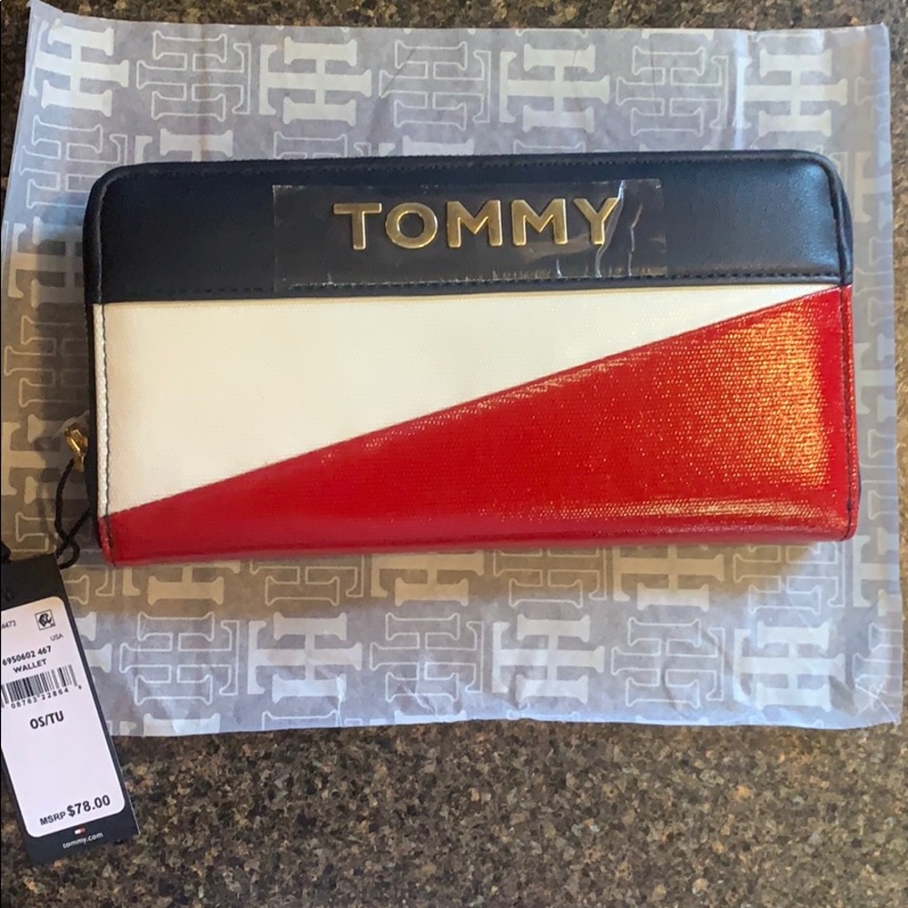 Brand New Tommy Hilfiger Wallet